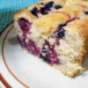 Kefir cake with frozen berries