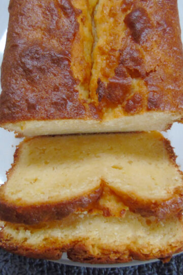 lemon loaf cake sliced