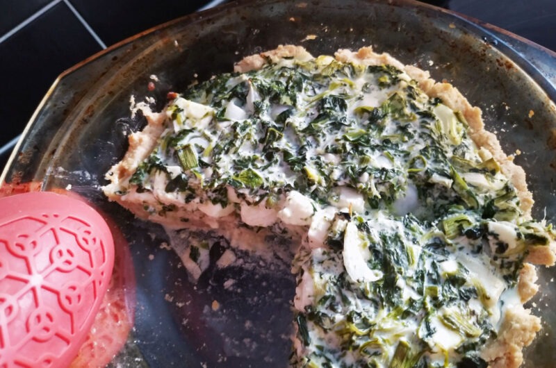 Spinach and feta pie with homemade crust