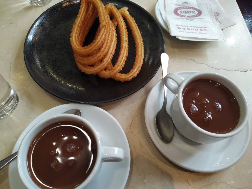 Churros sin gluten con chocolate